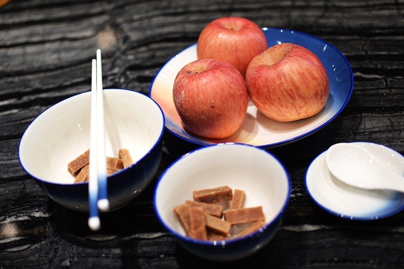 幸福生活从此开始 会员定制星辰大海餐具套装