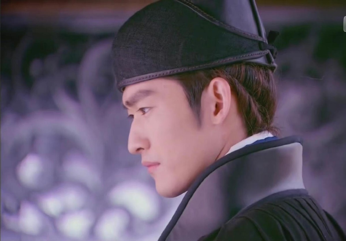 穿飞鱼服我只服这11位男星！穿上后个个化身为万人迷，霸气侧漏