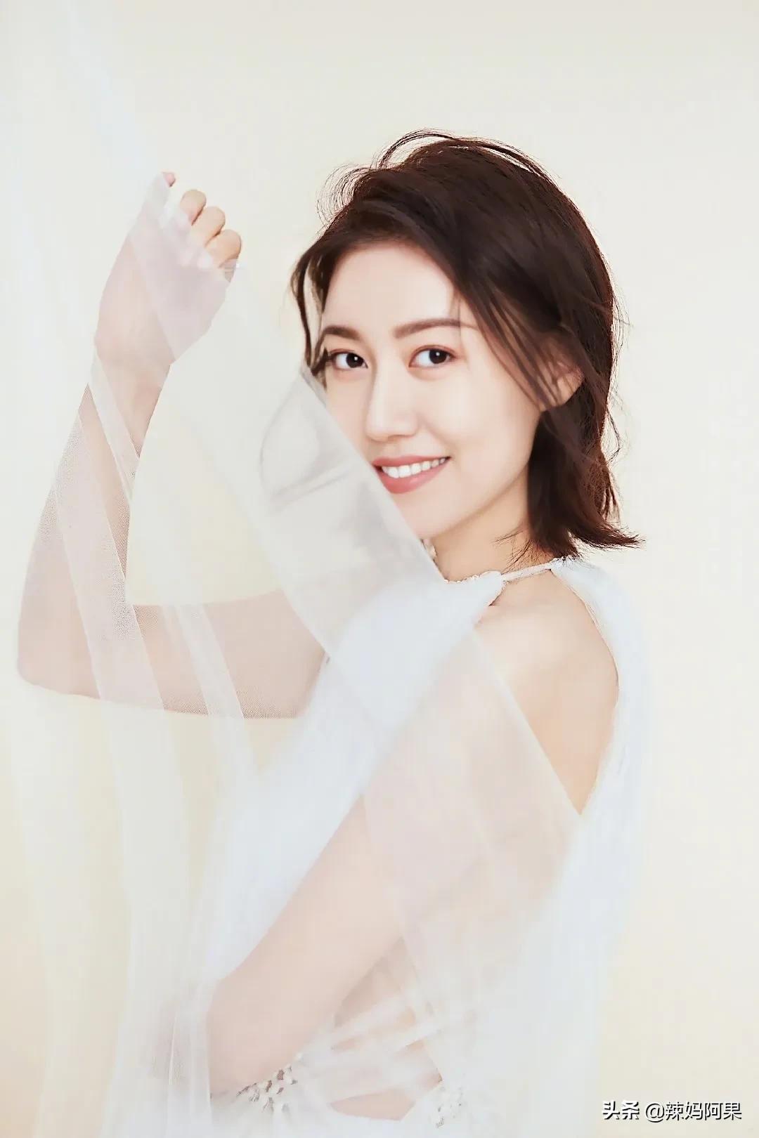 演员温峥嵘个人资料(特立独行的魅力) - 散下步