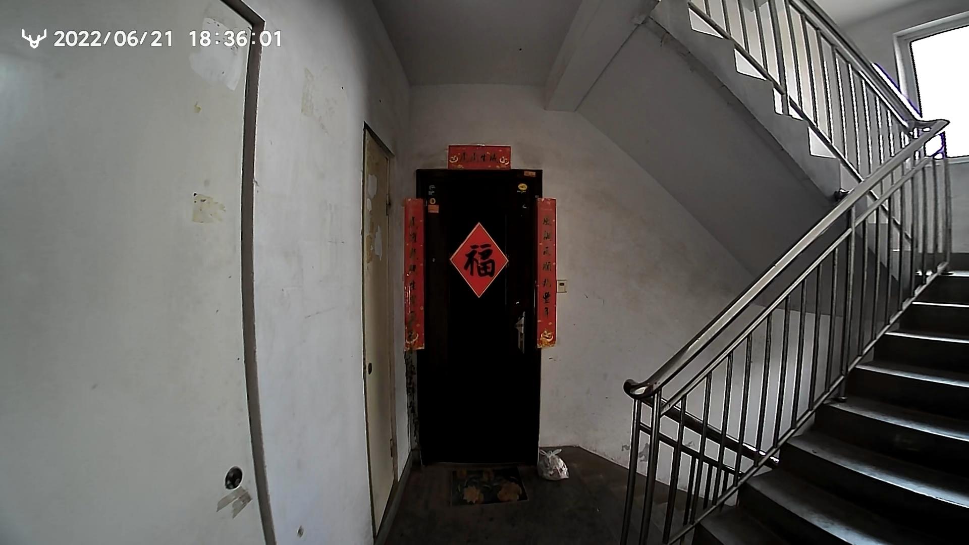 家门口的“黑猫警长”用AI帮您守护家——鹿客智能猫眼CatX体验