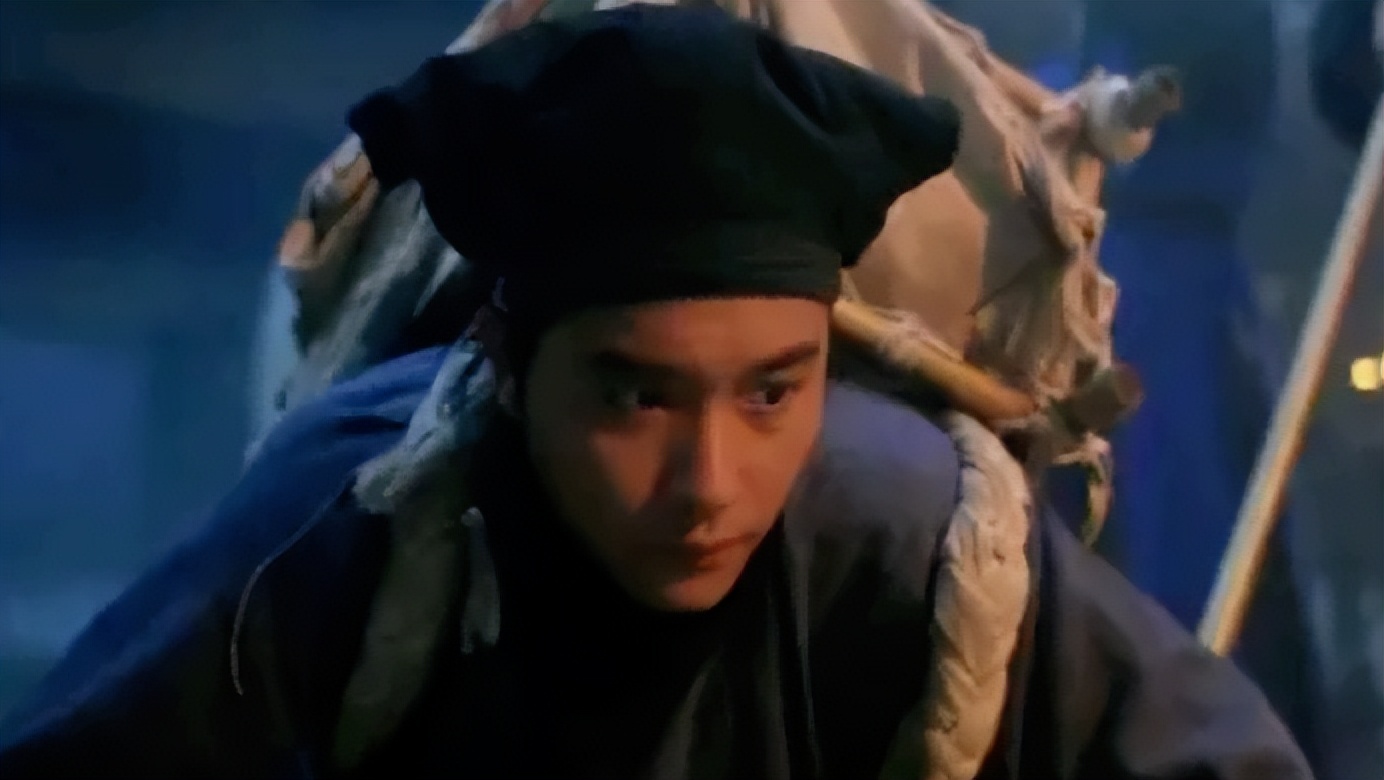 同样是演白面书生，把张国荣、任泉和佟梦实放在一起差距就出来了