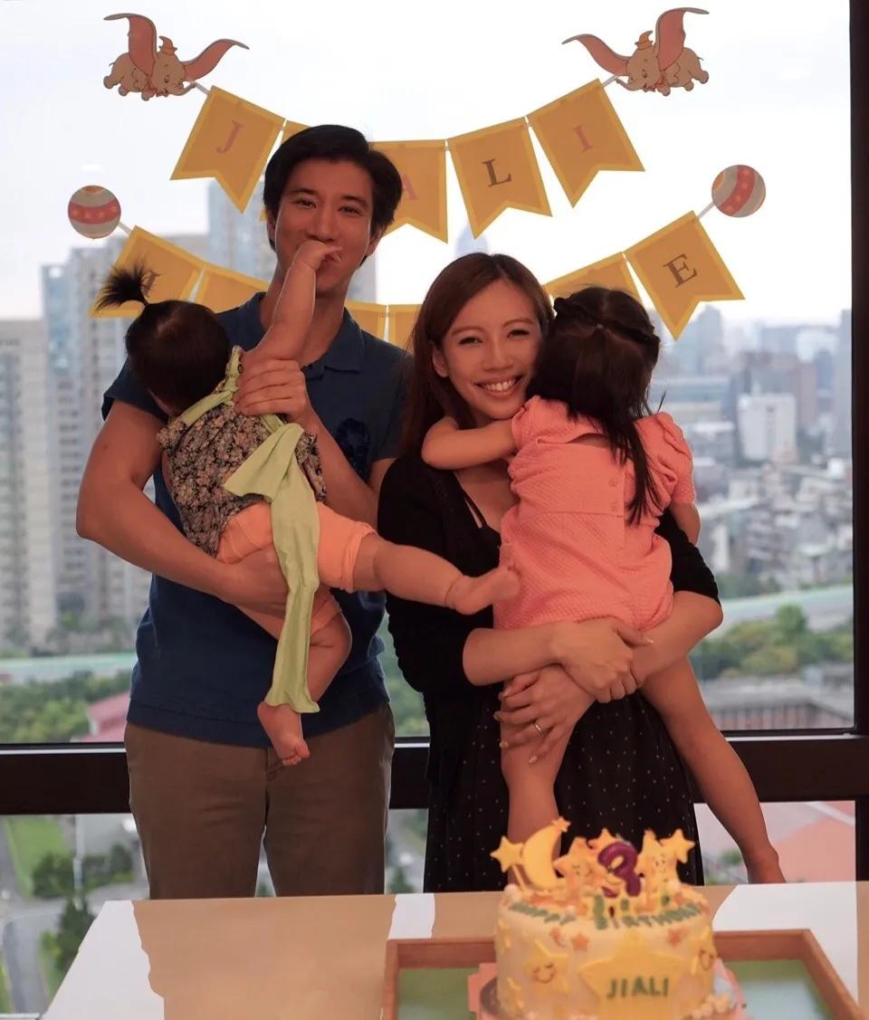 李靓蕾怒斥王力宏律师，网友却追累了：有锤就放，没锤闭麦，别怂