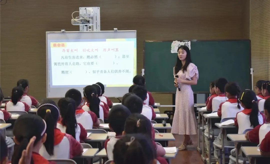 实验小学外国语学校周晓玲名师工作室送教到双流中学九江实验学校