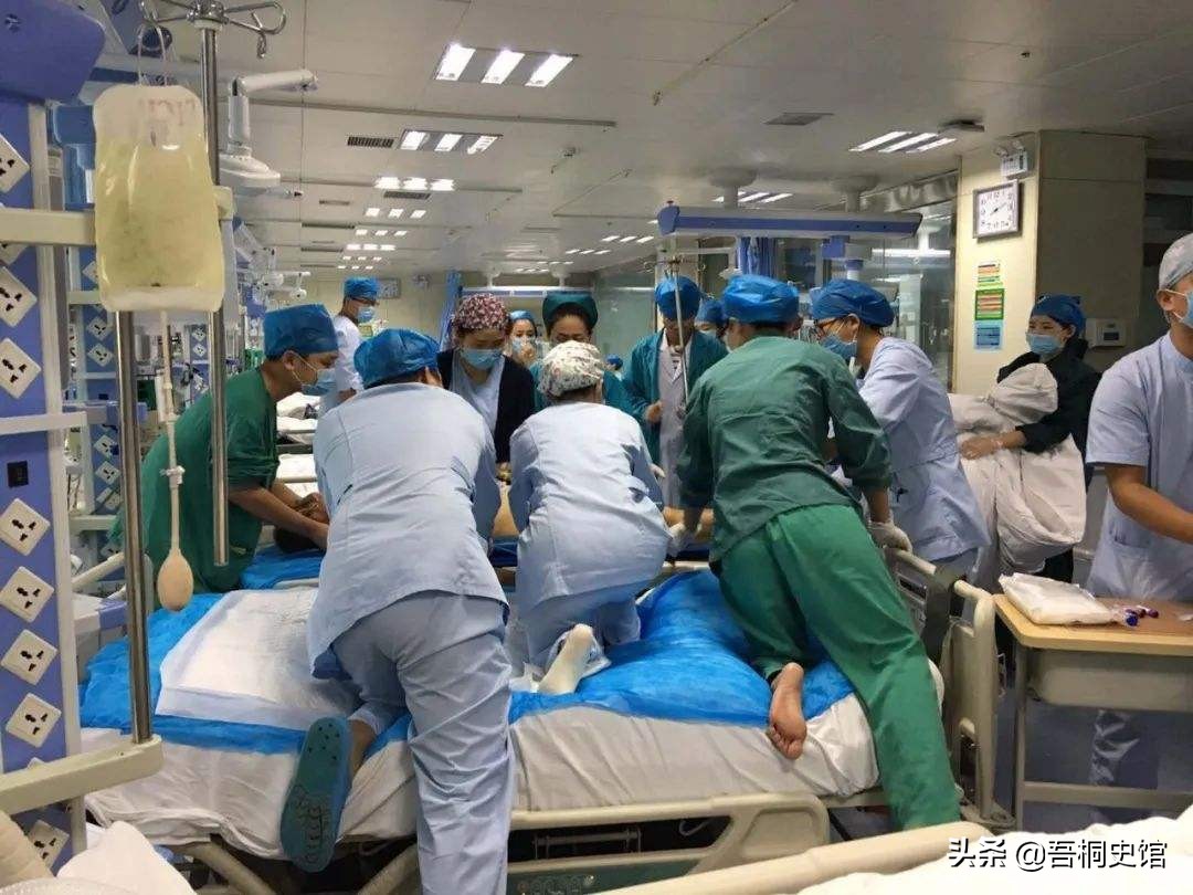 吉林接葬人王亮，2年接2000具遗体俗称“清道夫”，揭秘忌讳职业