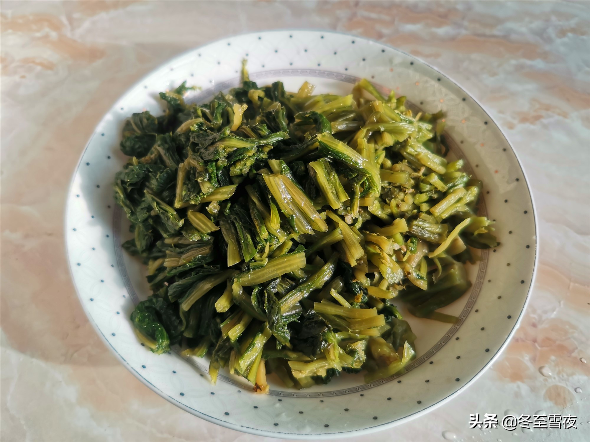 雪里红的腌制方法图解 -骁龙网