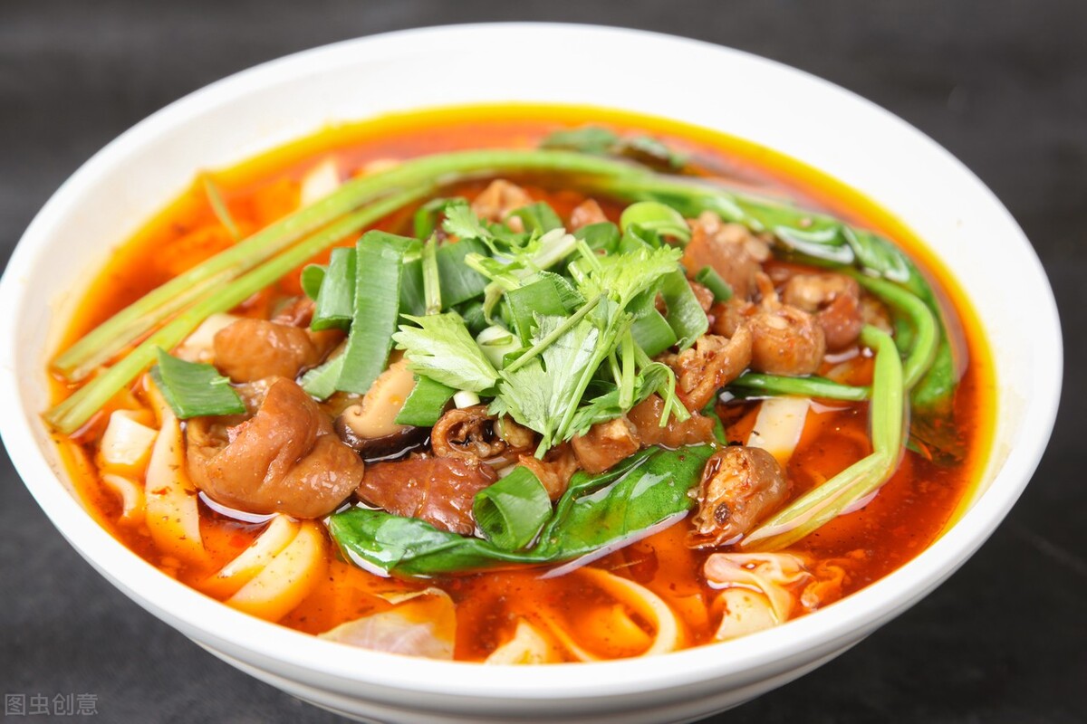 成都小哥开面馆，利用“免费送鸡蛋”，三个月盈利68万