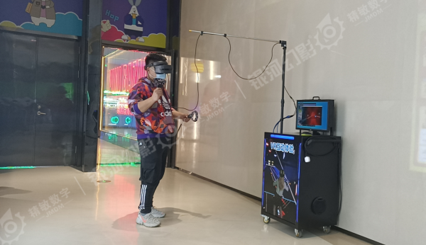 深圳精敏家用VR多用机，健身减肥娱乐学习一机多用