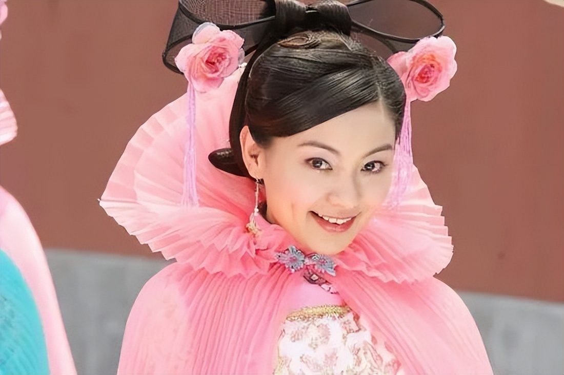 16位同一角色，前期单纯萝莉PK后期腹黑御姐！谁的黑化最带感？