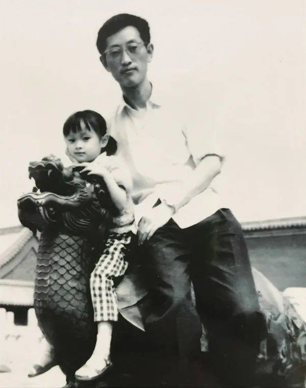 吴越的父亲吴颐人：名和利我都有，最大的心愿是当岳父做姥爷