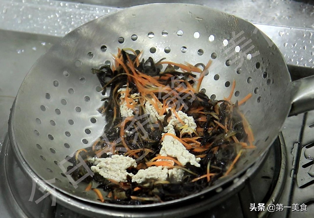 湯,湯唯