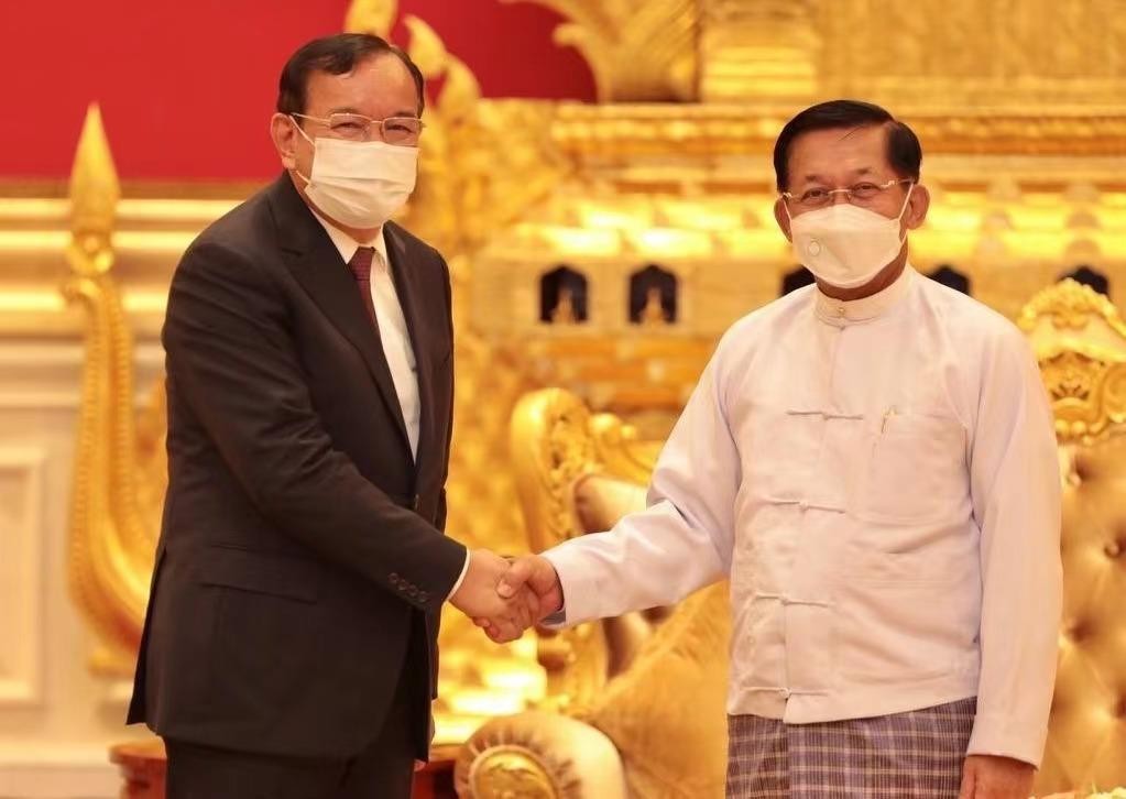 新任东盟缅甸问题特使首次访缅会见敏昂莱 反对者：这是承认缅军合法化