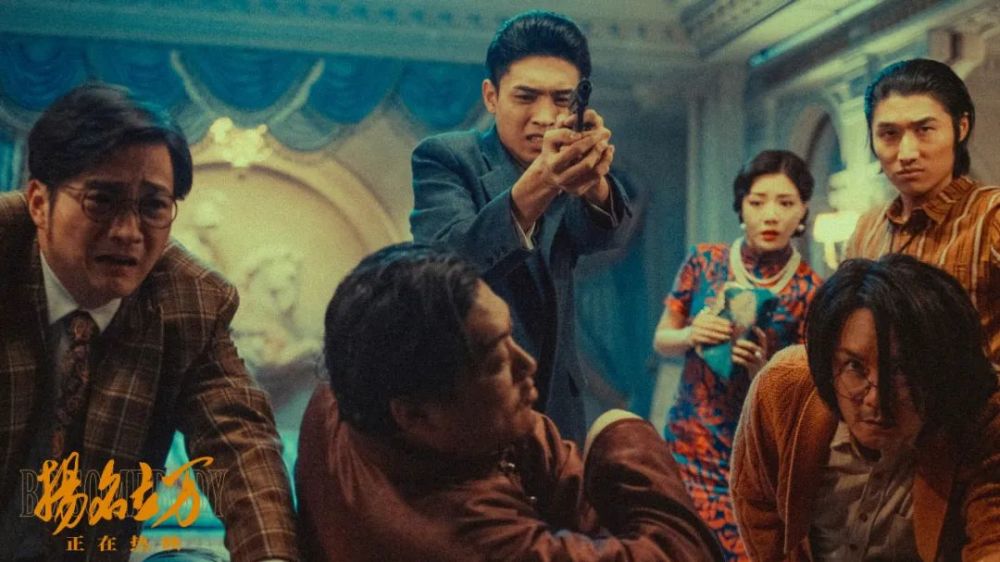 白客的十年演员梦，拼尽全力，也终究入不了影视圈主流