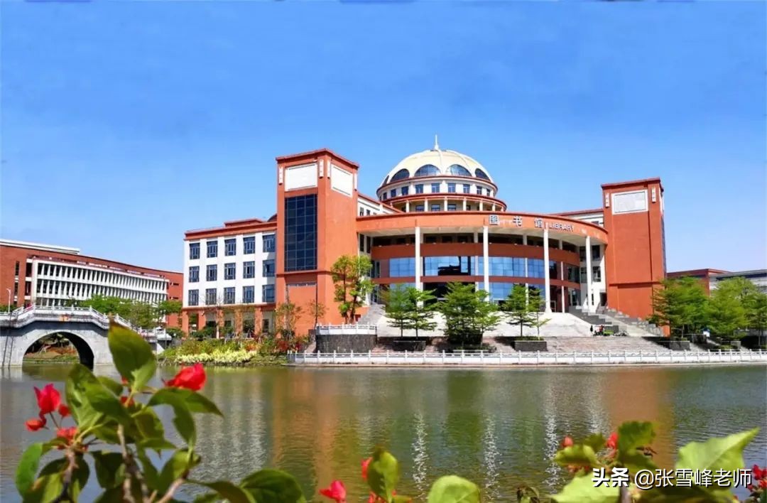 双一流新七子中2所医药类大学，引发热议！你会选哪一个？