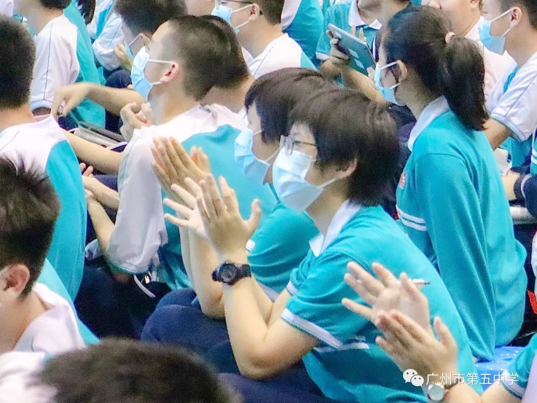 廣州五中是重點(diǎn)中學(xué)嗎?學(xué)子愛上經(jīng)典(圖8) 廣州五中是重點(diǎn)中學(xué)嗎?學(xué)子愛上經(jīng)典(圖8)