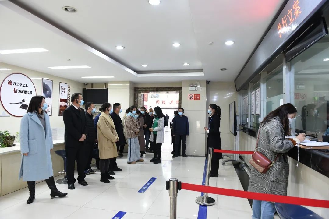 【代表委员】“为民有温度有速度有力度”麒麟政协委员充分肯定法院工作