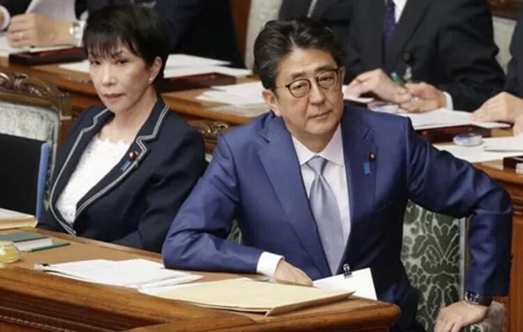 ̨���ָ㡰�ϱ���ս��������������������ž�ս��ӦԼ���򿨡�