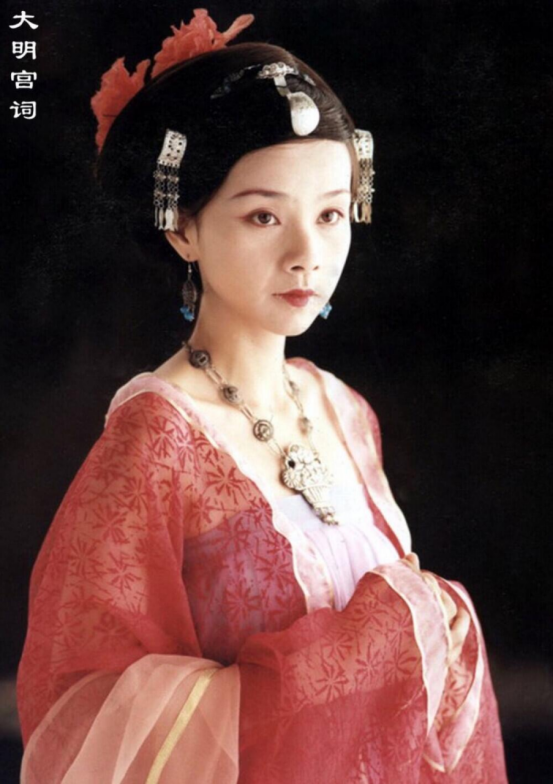 看了《大明宫词》的妆造，才知道现在的古装剧有多敷衍