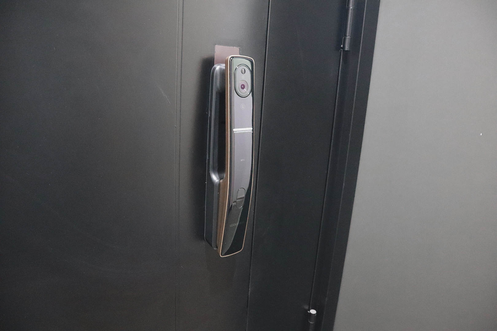 指纹锁被淘汰，指静脉秒开？鹿客S50M智能锁体验