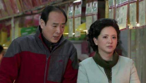 长着一张红颜祸水的脸，感情经历却洁白如纸，这12位女星太稀缺