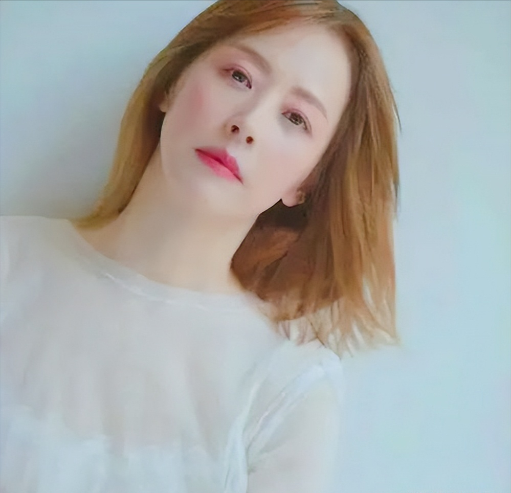 徐贞姬：年过六旬却宛若18岁少女，62岁嫁给小自己30岁的富二代