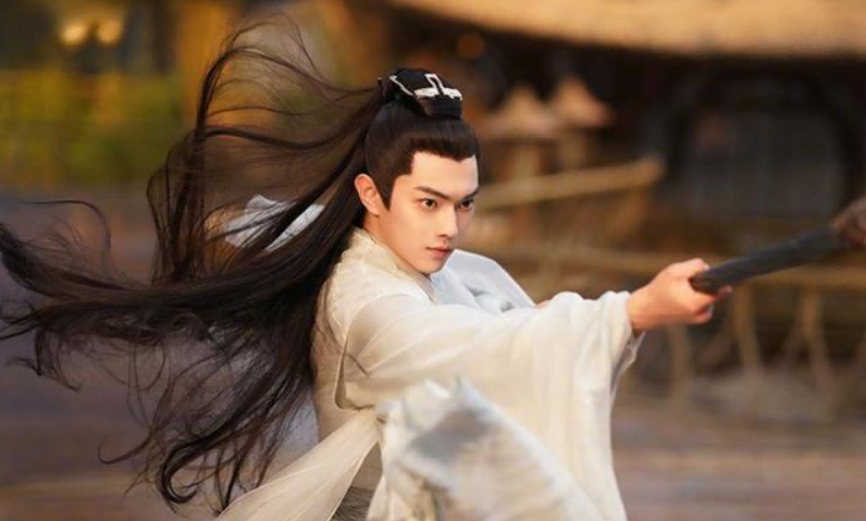 “龙须刘海”不要随便碰，颜值高的仙气飘飘，颜值低的秒变蟑螂精