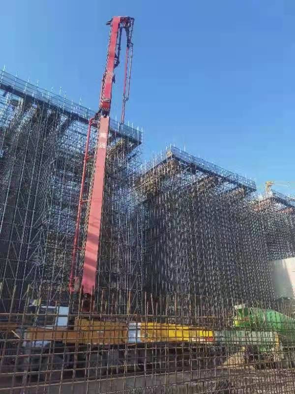 中国二冶集团南钢C2仓项目25米平台封顶仪式圆满举行