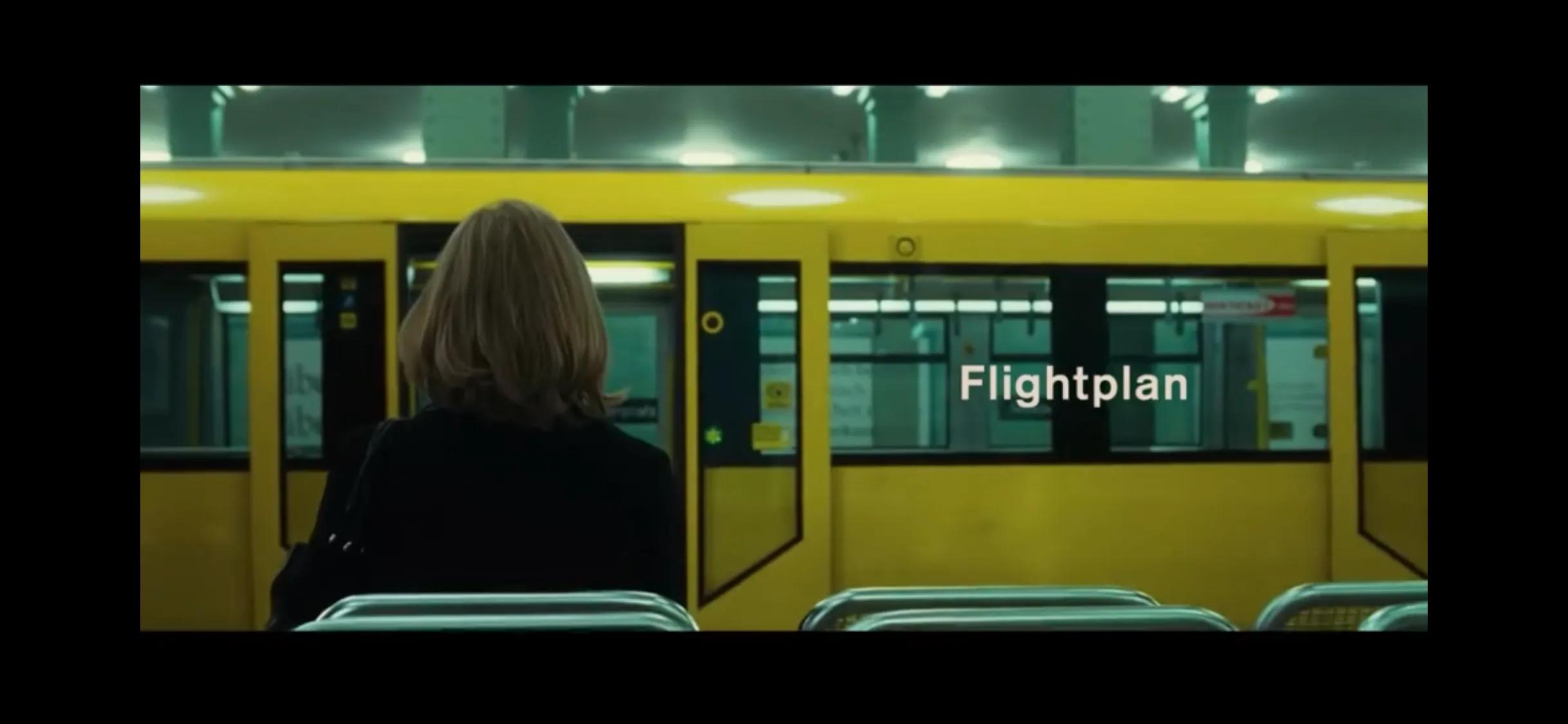 《空中危机》- 小女孩竟在空中凭空消失？