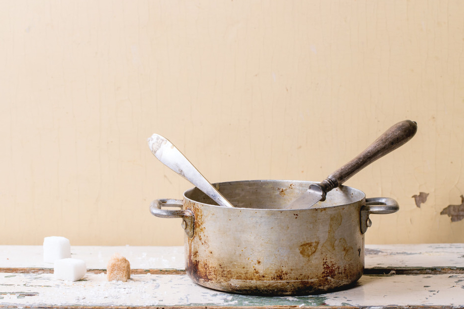 炒菜锅：铁锅、不粘锅、不锈钢锅、砂锅、铝锅，哪种锅更值得买？