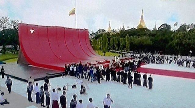 1987年朝鲜女特工炸客机致115人丧生，被捕后交代实情，后被特赦