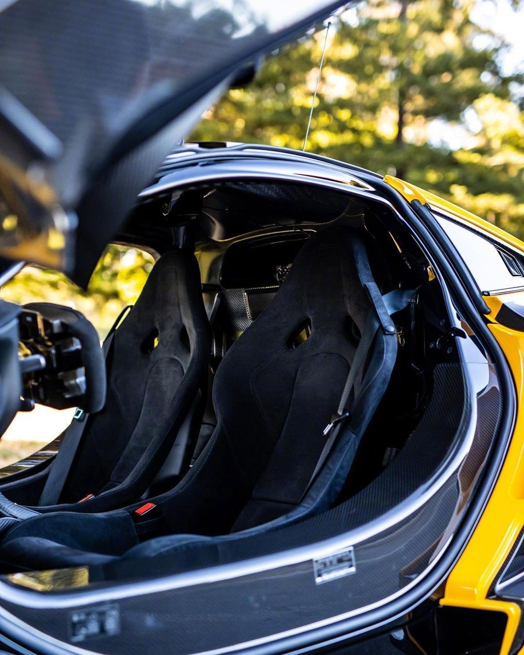跑车界的艺术品 迈凯伦McLaren P1 GTR