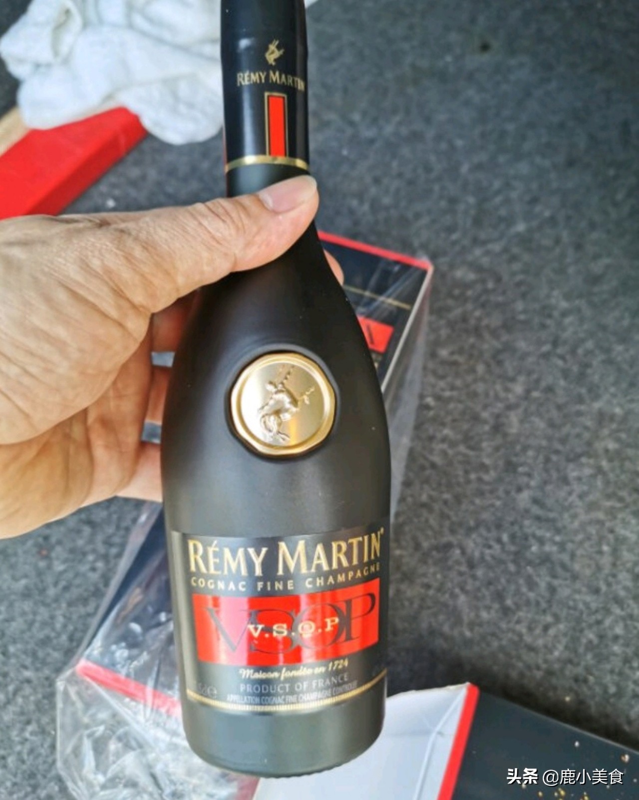 春节家宴用酒,这“4类酒”别拿来待客,难喝易上头,还遭人嫌弃