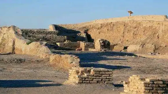 拥兵40万的中亚霸主花剌子模，抢劫杀害成吉思汗使团，结局如何？