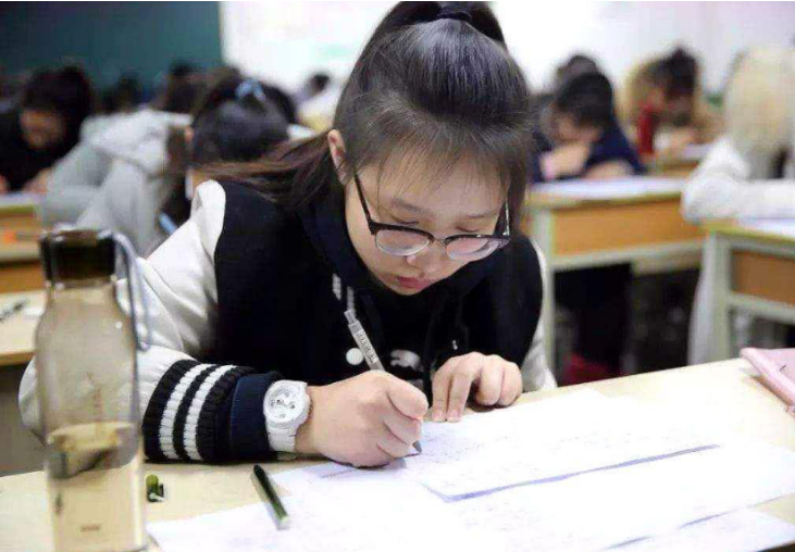 20万考生选择日语的背后，竟藏着一条“升学捷径”，最后赢家是谁