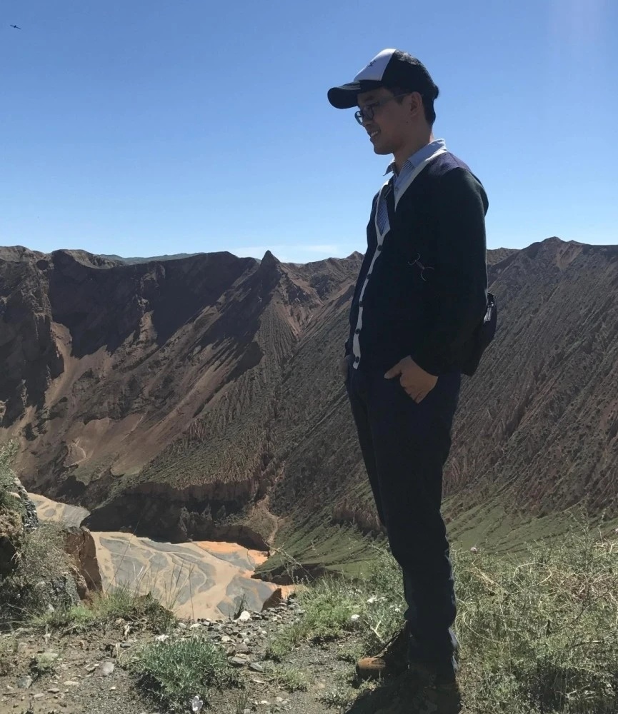 2008年吉剑在高考卷上批判高考制度，后外出打工，现事业小有所成