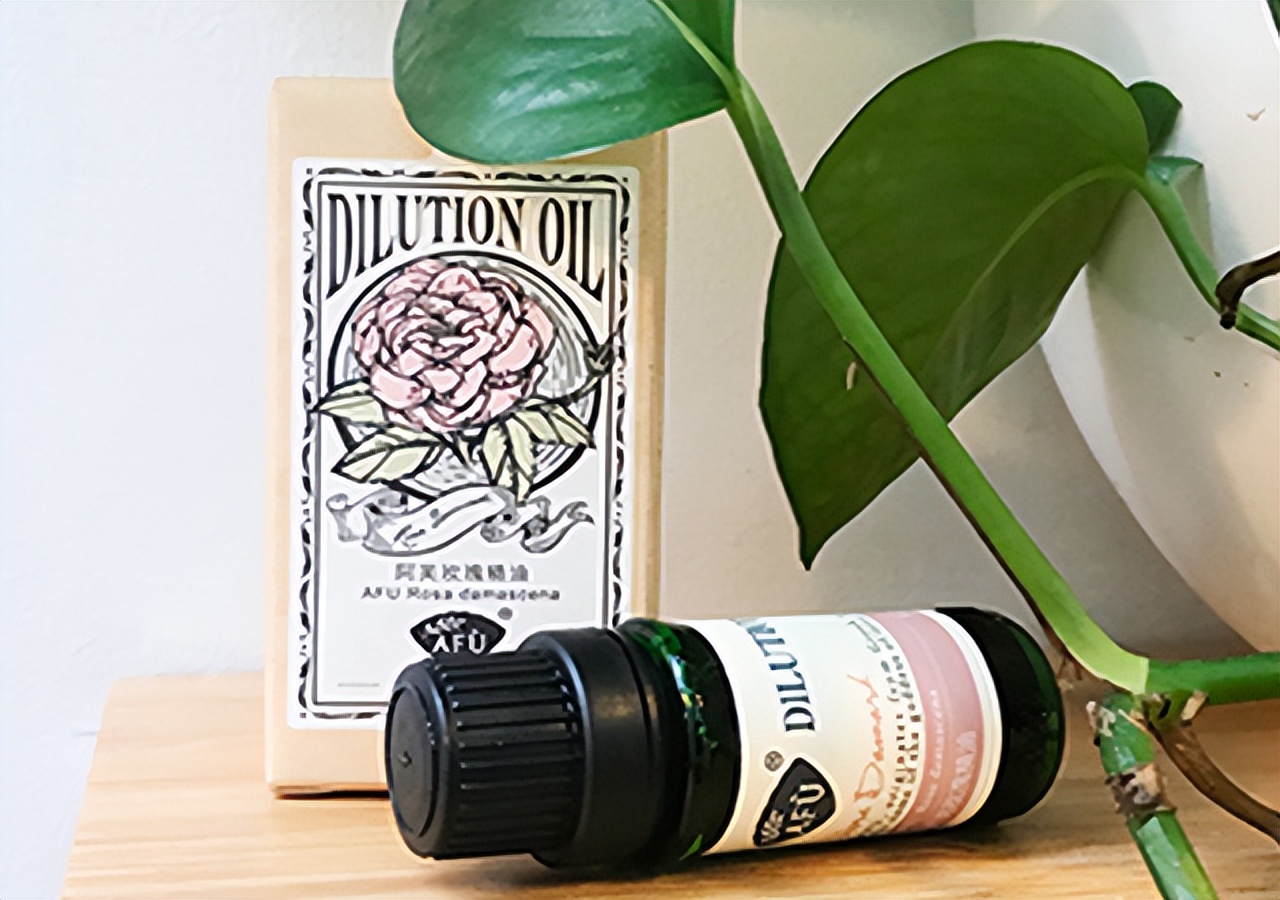 国货好品,阿芙玫瑰精油,我每天必用的护肤佳品