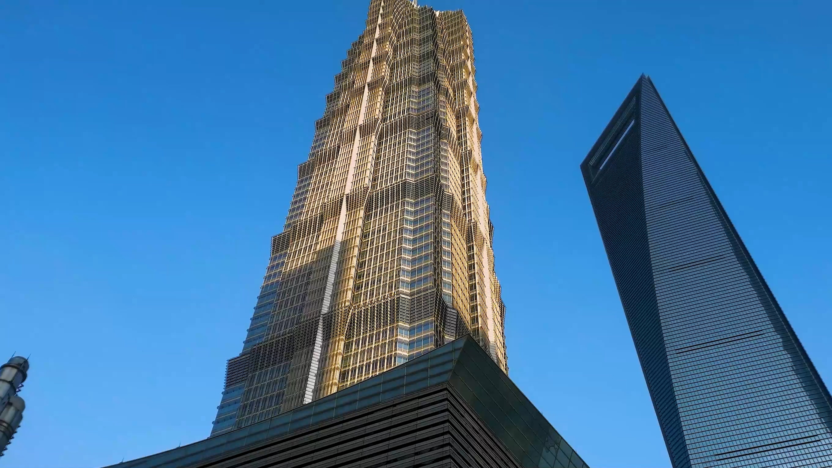 带你全面认识上海陆家嘴的地标建筑 每一栋都有着值得记住的故事