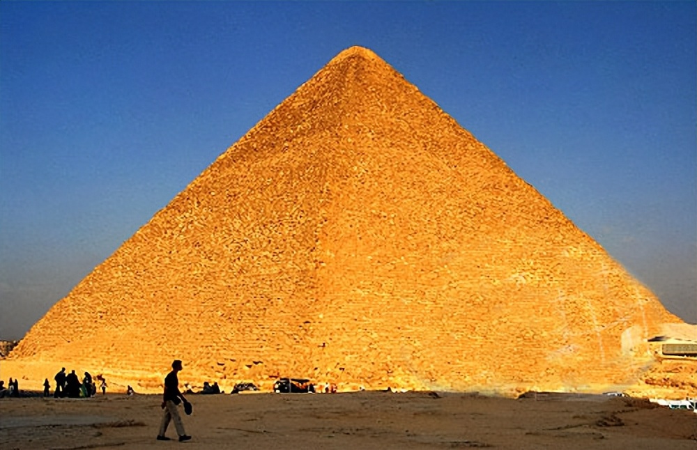 我们真正地了解胡夫金字塔吗？金字塔的来历到底是什么？
