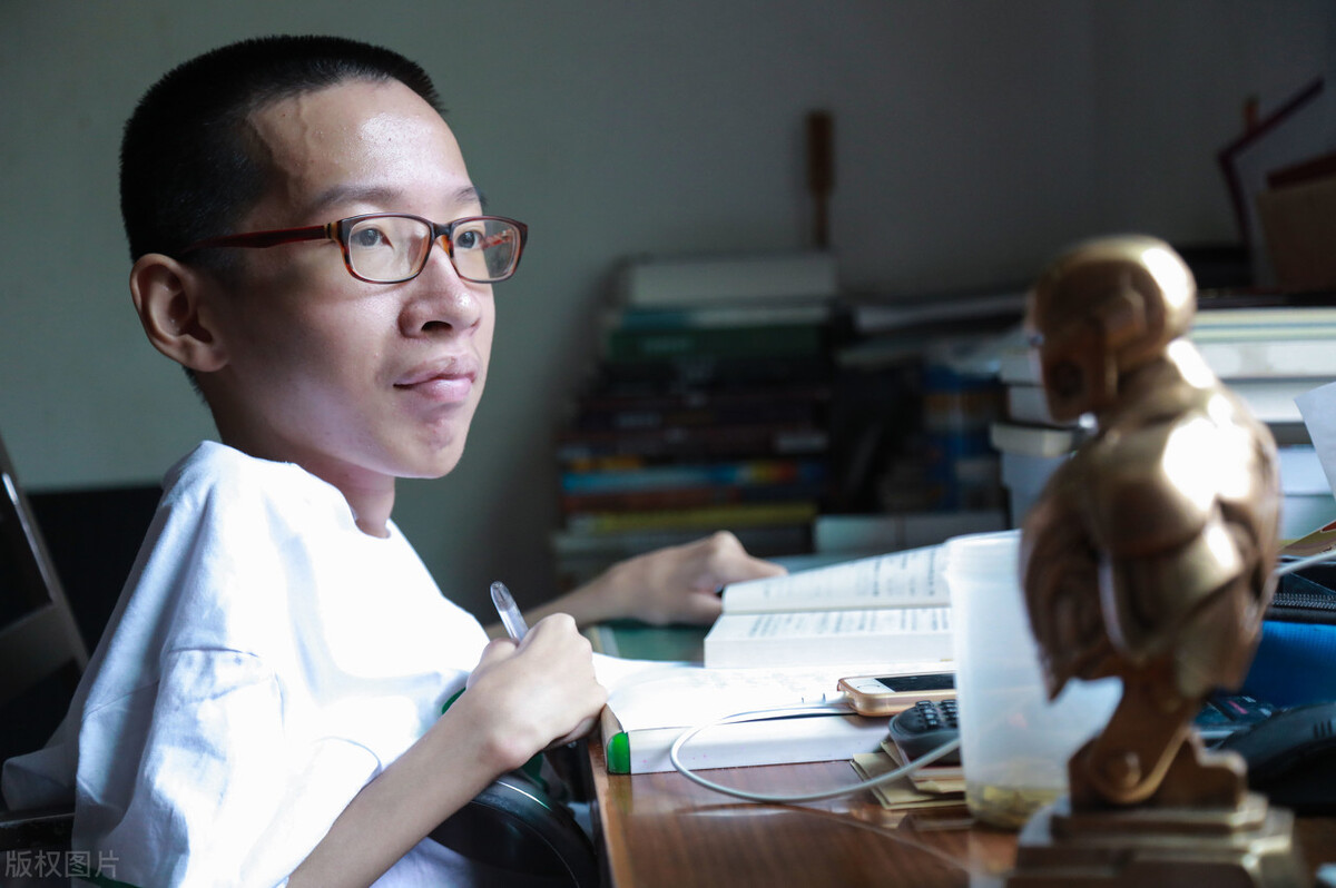 到了高三才懂，物理不及格大概率都是“刷题狂魔”，老师道出实情