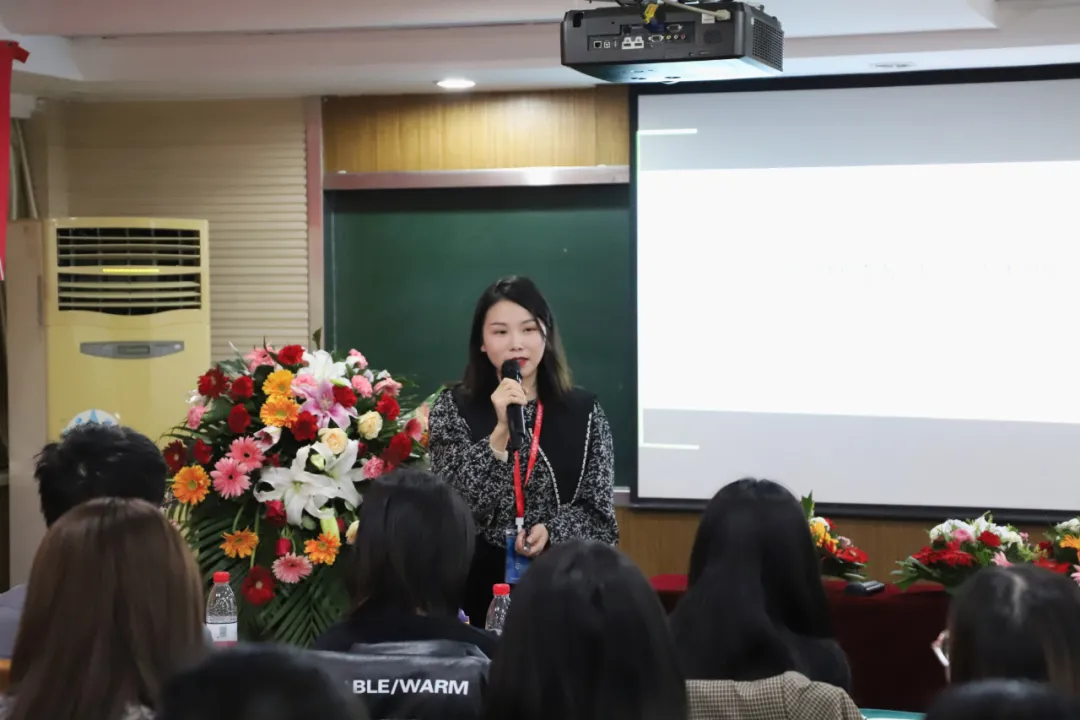 知云时代2021年留学项目骨干员工工作总结研讨暨培训会正式开始