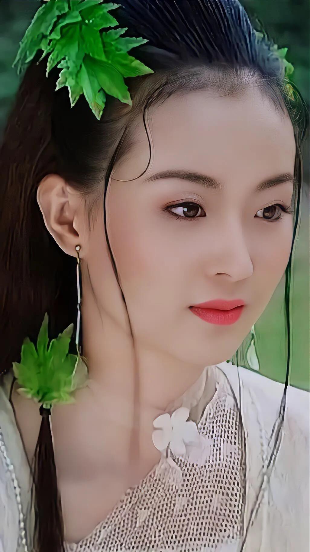 王艳的颜值巅峰，白飞飞太美了