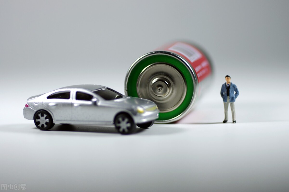 充电桩小知识，你知道为什么交流慢充以7kw为主吗？