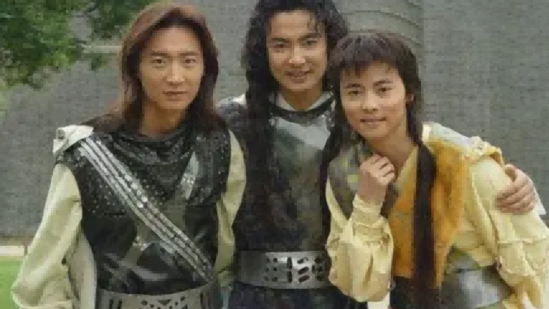 同为是“泡面头”，把张一山、肖战和张国荣放一起，差距就出来了