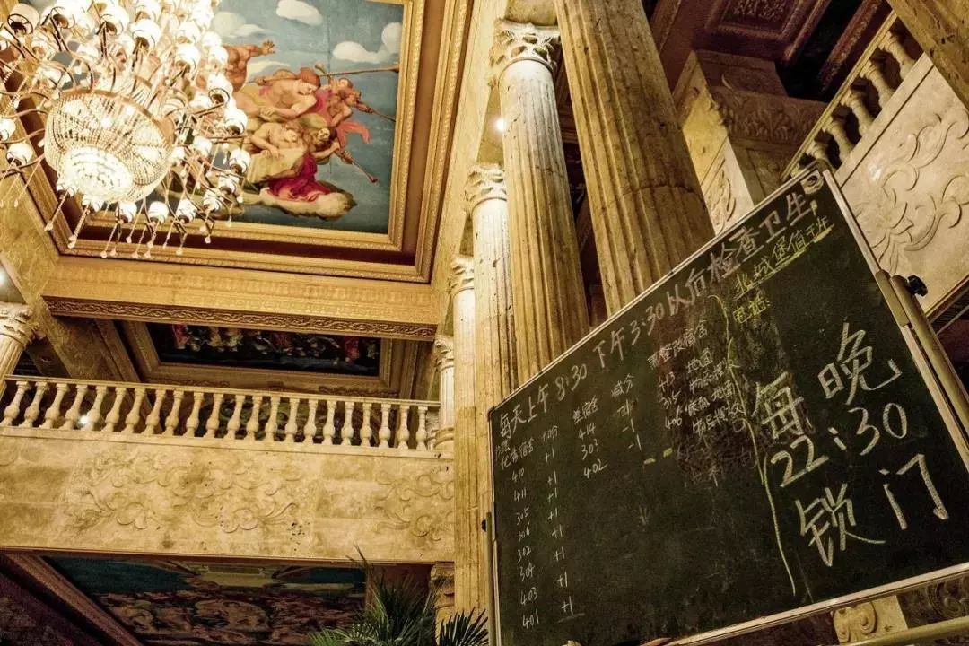 河北这所高校建筑独特，堪称“霍格沃茨分校”，不用去环球影城了