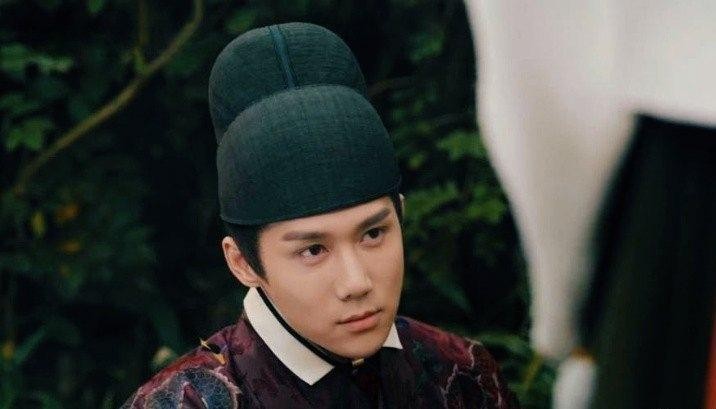 穿飞鱼服我只服这11位男星！穿上后个个化身为万人迷，霸气侧漏