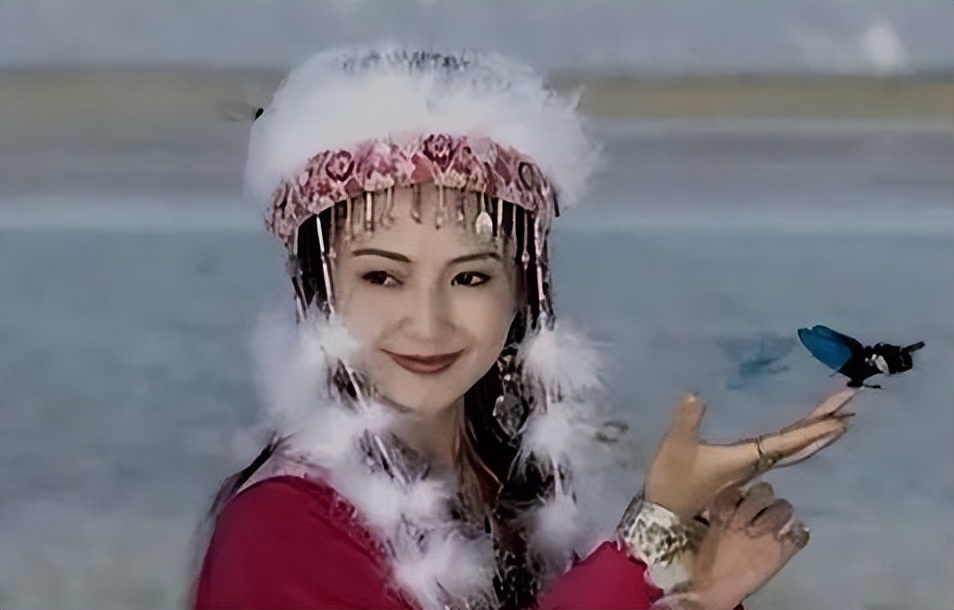 《还珠格格》"香妃"刘丹,成名两年后意外去世,究竟发生了什么