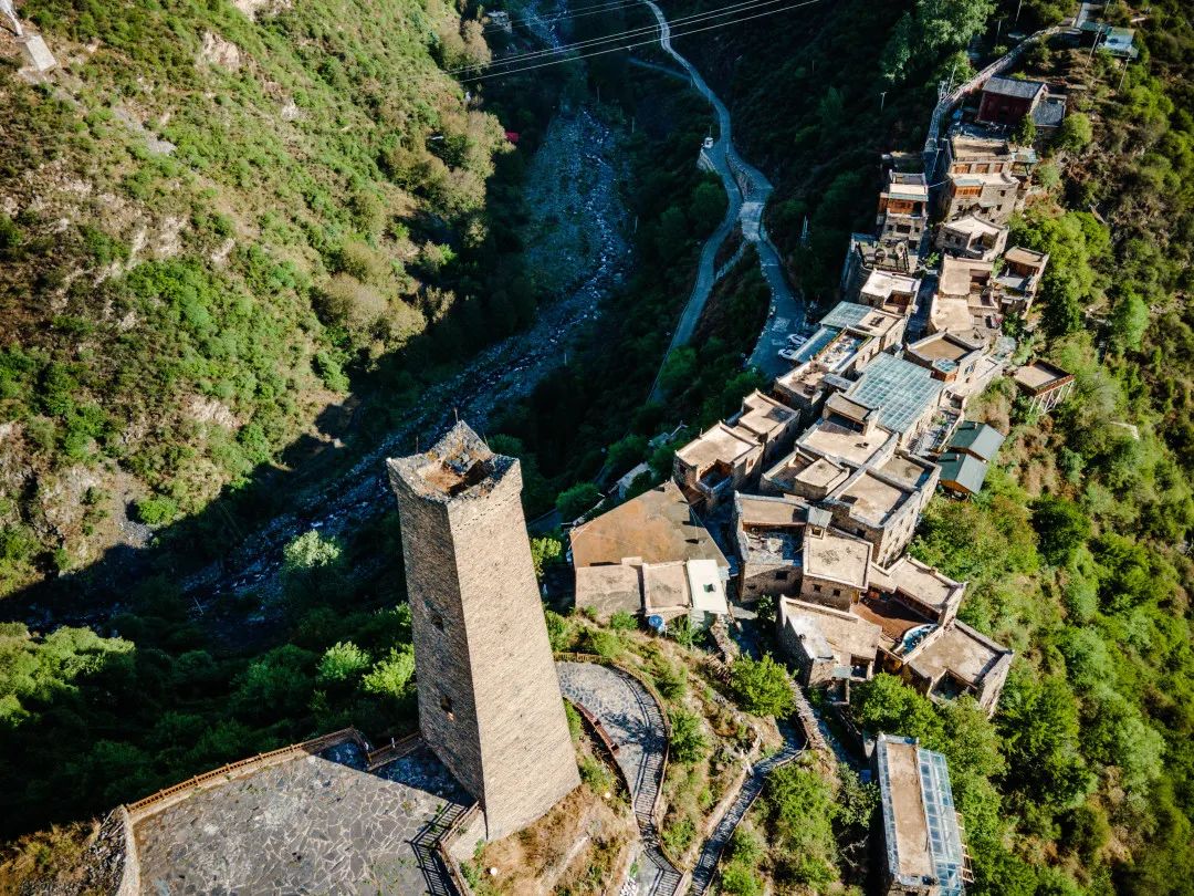 性价比超高！马尔康一站式旅游，人少景美的小众旅游地，值了