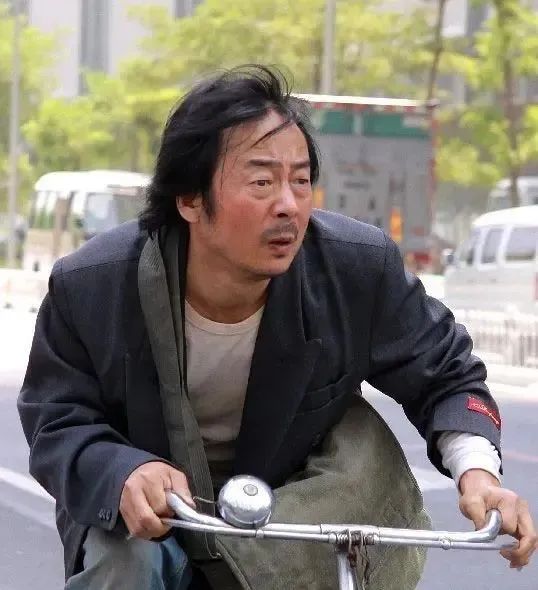 《燕子李三》演员:今有人无戏可拍,有人撕郭德纲,有人身价45亿