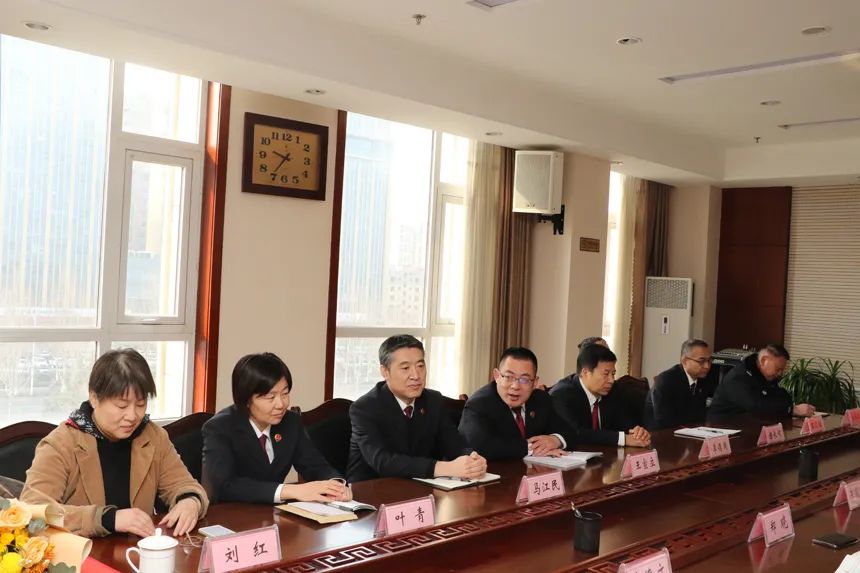 “光辉岁月 检察有你”--张店区检察院举行干部光荣退休欢送会