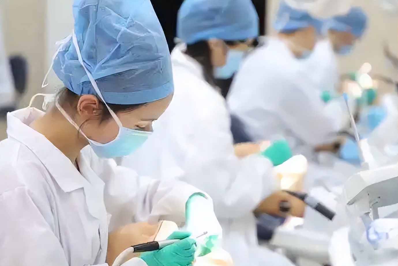 大学中10大“高薪”专业，考上后不用愁就业，有你的专业吗？