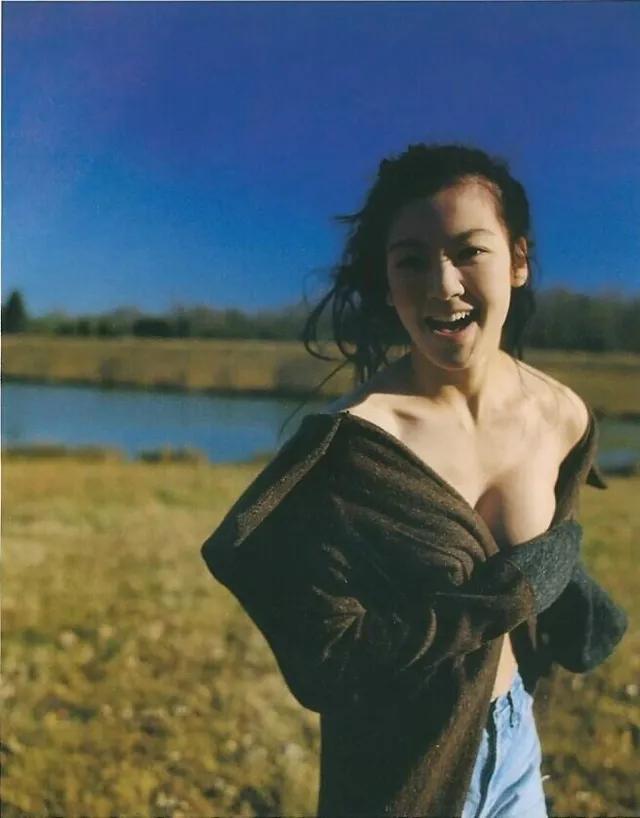 林熙蕾美照